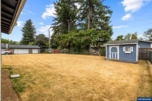 1100 SW 2nd Ave, Mill City, OR 97360 - Photo 29