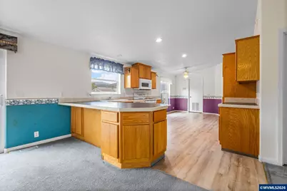 1100 SW 2nd Av, Mill City, OR 97360 - Photo 9