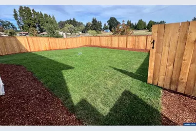 196 &amp; 198 SE Lacreole Dr, Dallas, OR 97338 - Photo 3
