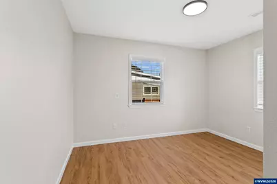 2430 Claude St SE, Salem, OR 97301 - Photo 13