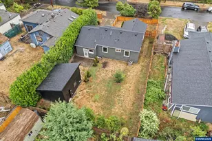 9525 N Hodge Ave, Portland, OR 97203 - Photo 31