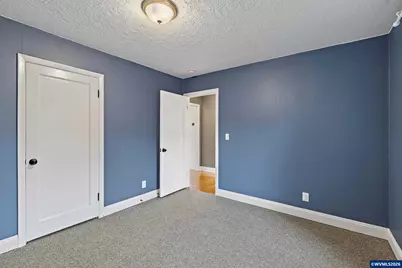 9525 N Hodge Av, Portland, OR 97203 - Photo 17