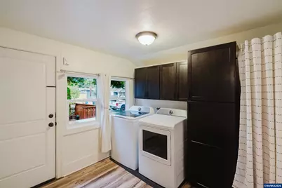 1994 Lee St SE, Salem, OR 97301 - Photo 27