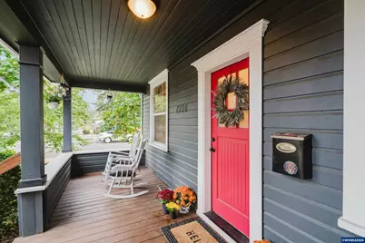 1994 Lee St SE, Salem, OR 97301 - Photo 5