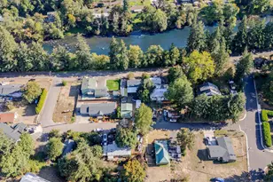 739 River Rd NW, Mill City, OR 97360 - Photo 23