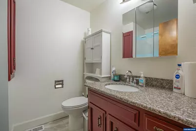 1365 Suntree Dr SE, Salem, OR 97302 - Photo 23