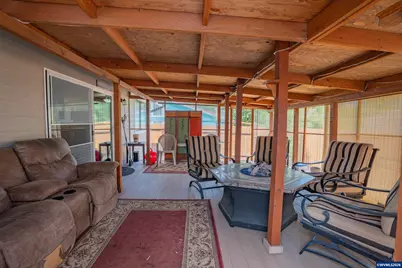 1365 Suntree Dr SE, Salem, OR 97302 - Photo 3