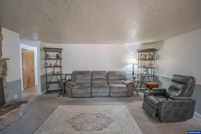 1365 Suntree Dr SE, Salem, OR 97302 - Photo 13
