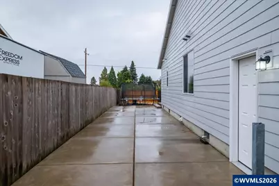 2397 NE Summit Dr, Albany, OR 97321 - Photo 37
