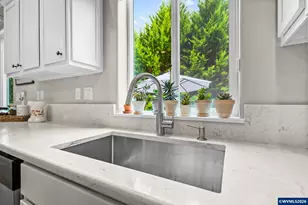 3065 Elliot St NW, Salem, OR 97304 - Photo 17