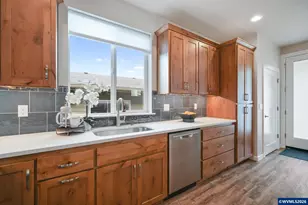 2044 NW Victory Ave, Corvallis, OR 97330 - Photo 13