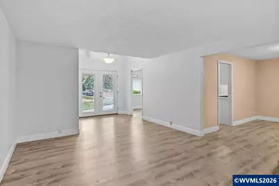 4675 Princess Ct NE, Salem, OR 97305 - Photo 7