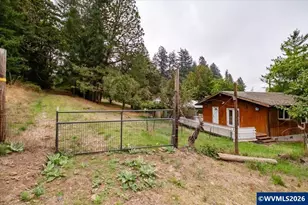 610 Averill St, Brownsville, OR 97327 - Photo 47
