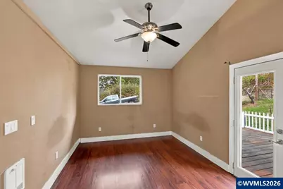 610 Averill St, Brownsville, OR 97327 - Photo 43
