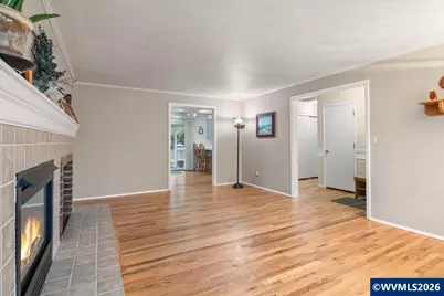 450 NW Ponderosa Av, Corvallis, OR 97330 - Photo 9