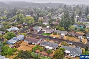 450 NW Ponderosa Ave, Corvallis, OR 97330 - Photo 49