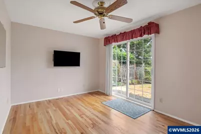 450 NW Ponderosa Av, Corvallis, OR 97330 - Photo 21
