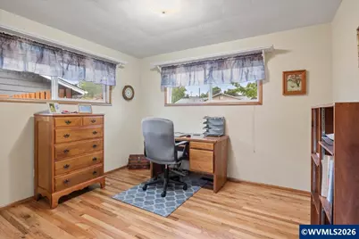 450 NW Ponderosa Av, Corvallis, OR 97330 - Photo 31