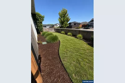 2611 Riverstone Lp NE, Albany, OR 97321 - Photo 25