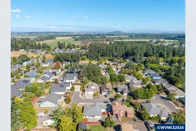 2662 NW Oak Glen St, Albany, OR 97321 - Photo 7