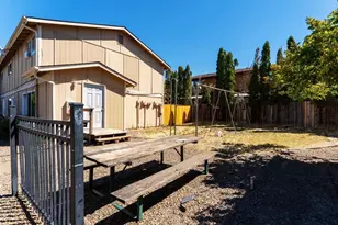 924-928 NW Sycamore Av, Corvallis, OR 97330 - Photo 33