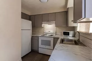 924-928 NW Sycamore Av, Corvallis, OR 97330 - Photo 13