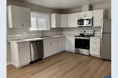 908 Water Av NE, Albany, OR 97321 - Photo 7