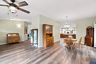 14630 Orchard Knob Rd, Dallas, OR 97338 - Photo 9