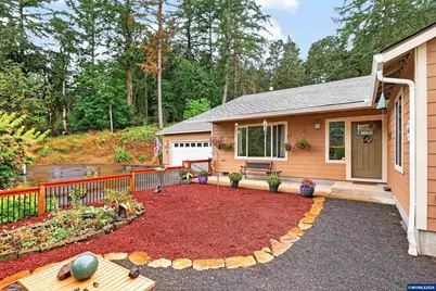 7235 Sarah Ln S, Salem, OR 97306 - Photo 3