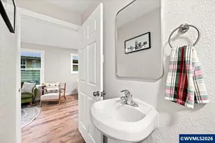 191 Catron St S, Monmouth, OR 97361 - Photo 27