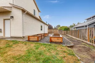 18283 Davis St, Sandy, OR 97055 - Photo 41