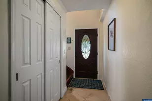 692 Fanny Ct NE, Salem, OR 97301 - Photo 5