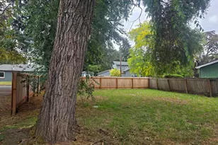 211 Sherman St, Amity, OR 97101 - Photo 25