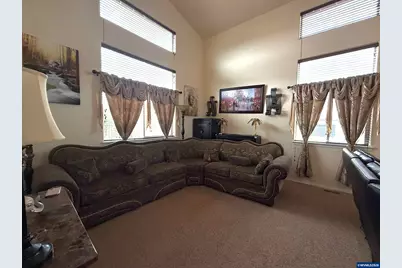 3268 Reed Ave Av, Woodburn, OR 97071 - Photo 7