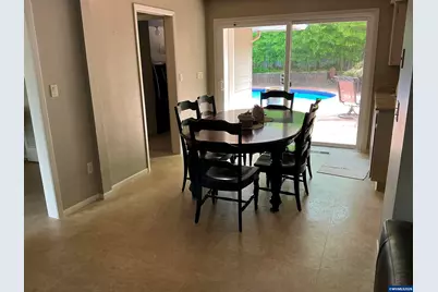 3588 Dogwood Dr S, Salem, OR 97302 - Photo 21