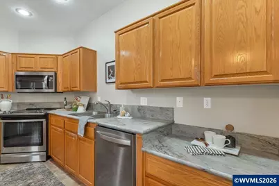 645 N 12th Av, Stayton, OR 97383 - Photo 21