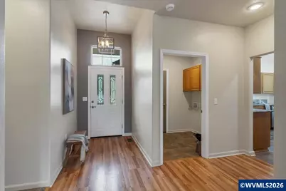 645 N 12th Av, Stayton, OR 97383 - Photo 5