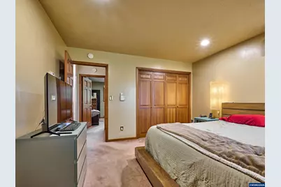 3780 Victor Point Rd NE, Silverton, OR 97381 - Photo 19