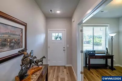 712 Willowbrook Dr, Philomath, OR 97370 - Photo 3