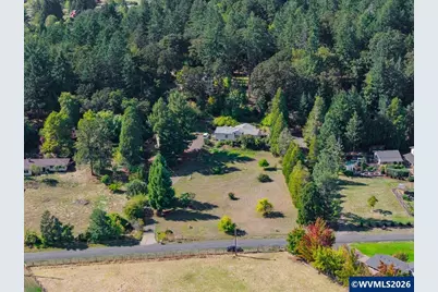 6390 NW Sumac Dr, Corvallis, OR 97330 - Photo 17