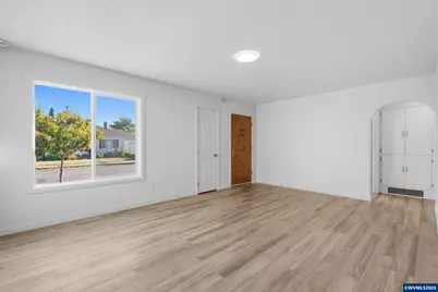 1059 15th Av SW, Albany, OR 97321 - Photo 7