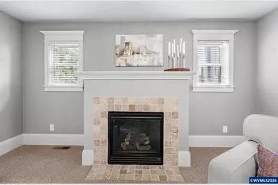 1275 Gwinn St E, Monmouth, OR 97361 - Photo 5