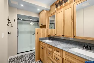 2221 SW 1st Ave, Portland, OR 97201 - Photo 19
