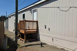 3137 Hwy 20, Sweet Home, OR 97386 - Photo 3
