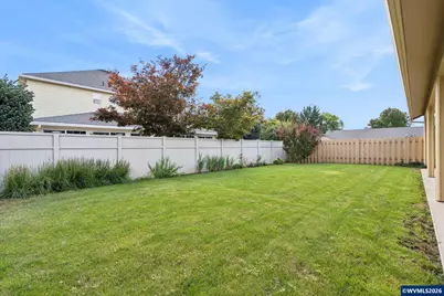 1277 Robert St, Woodburn, OR 97071 - Photo 41