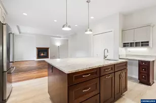 1277 Robert St, Woodburn, OR 97071 - Photo 17