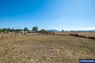 32595 Fur Rd, Lebanon, OR 97355 - Photo 29