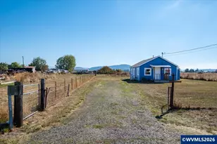 32595 Fur Rd, Lebanon, OR 97355 - Photo 3