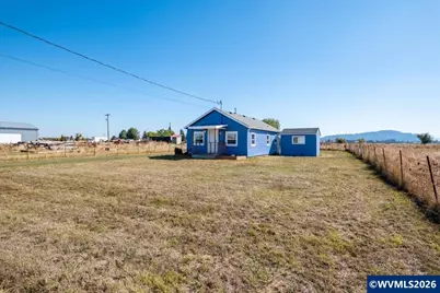 32595 Fur Rd, Lebanon, OR 97355 - Photo 5
