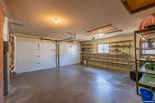 3305 Davidson St SE, Albany, OR 97322 - Photo 23